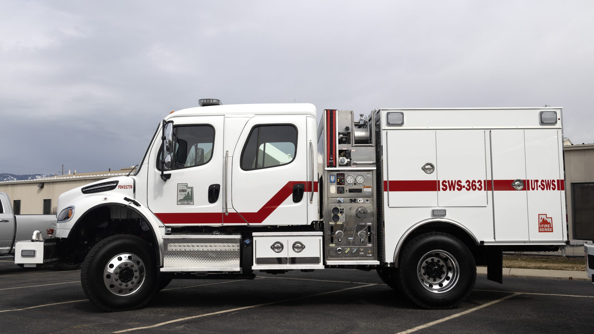 105a3024