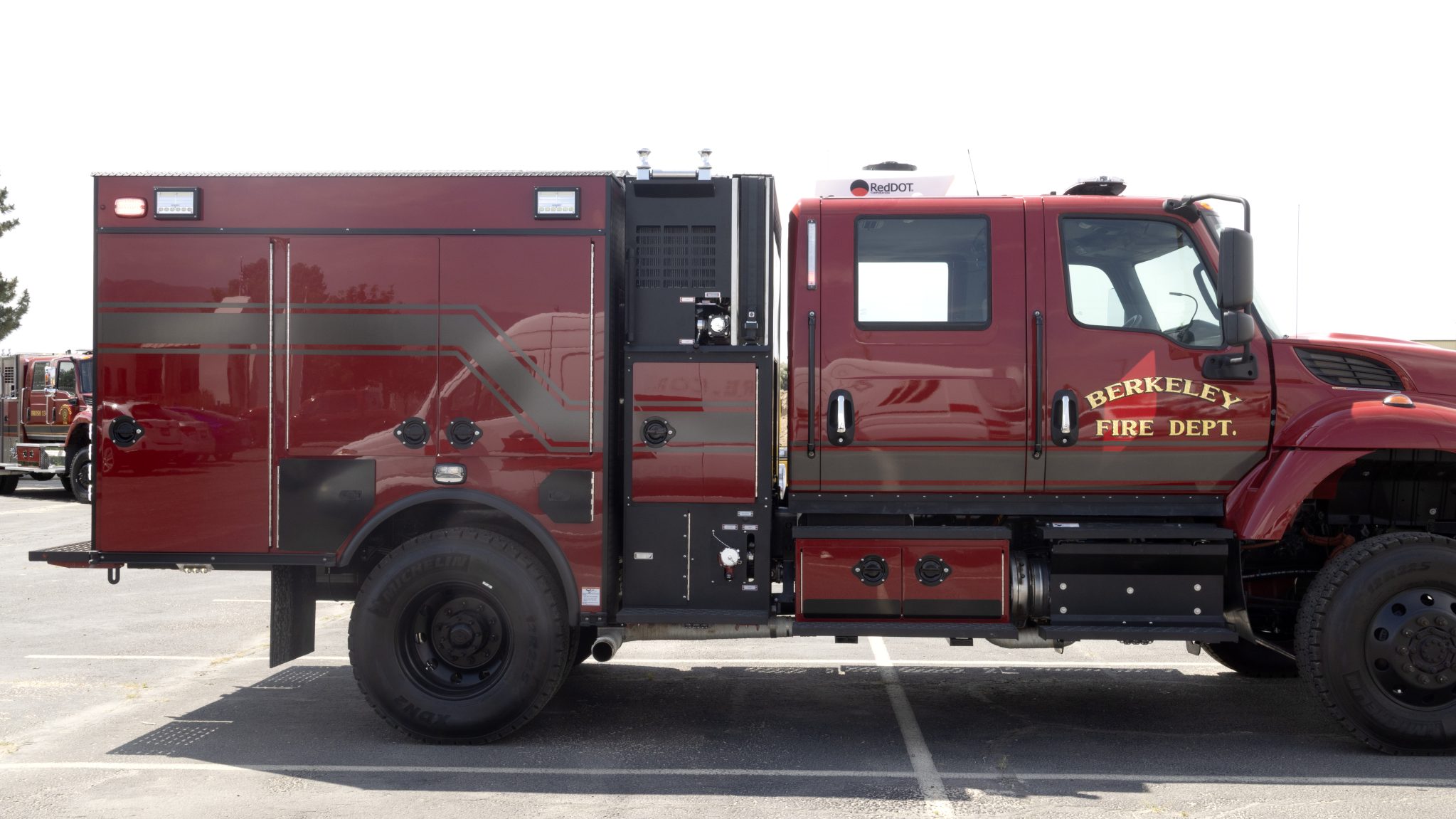 105a3900