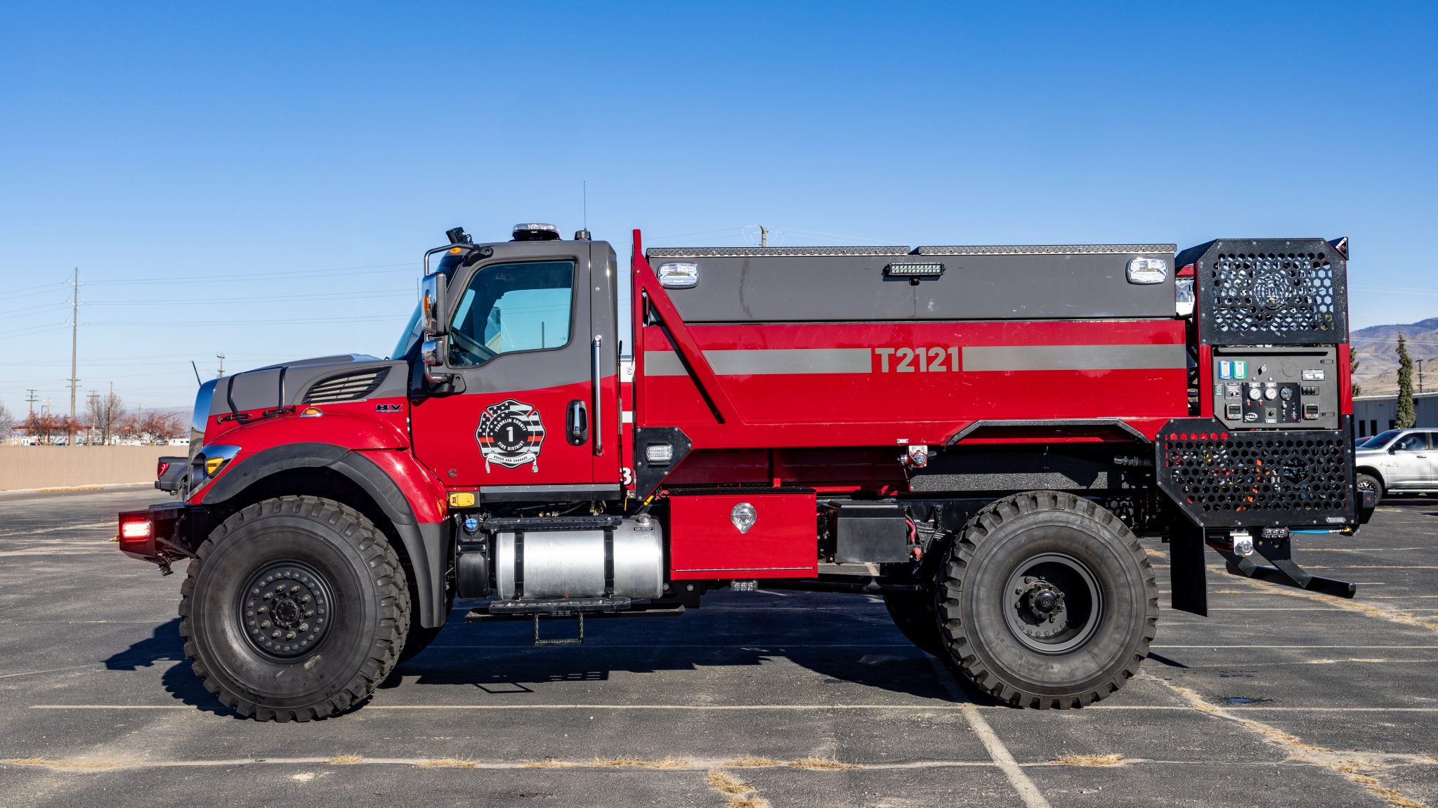 105a5560